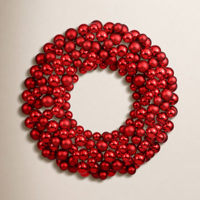 Shiny and Matte Ball Wreath