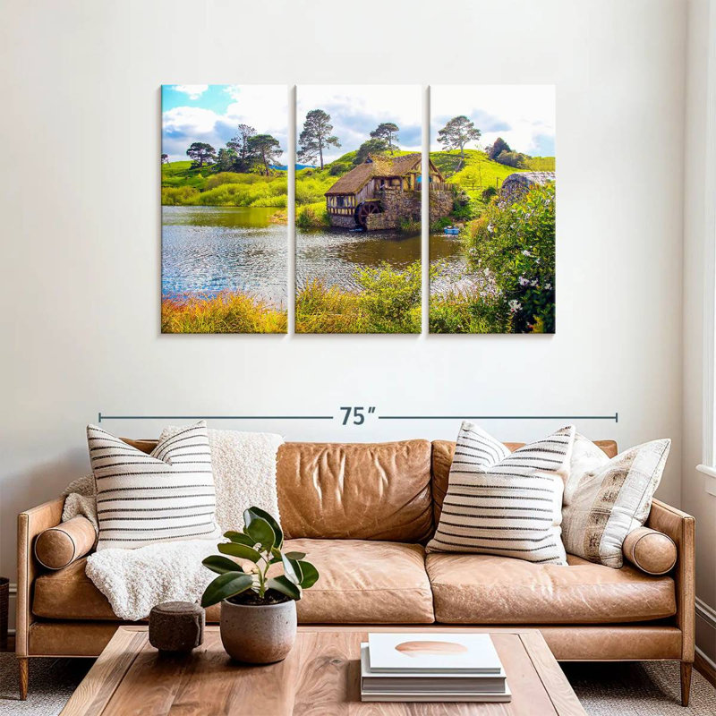 Sebbie Hobbiton, 36" H x 57" W
