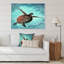 Tortue de mer colorée nageant dans l'océan - reproduction sur toile-67390095-67390100