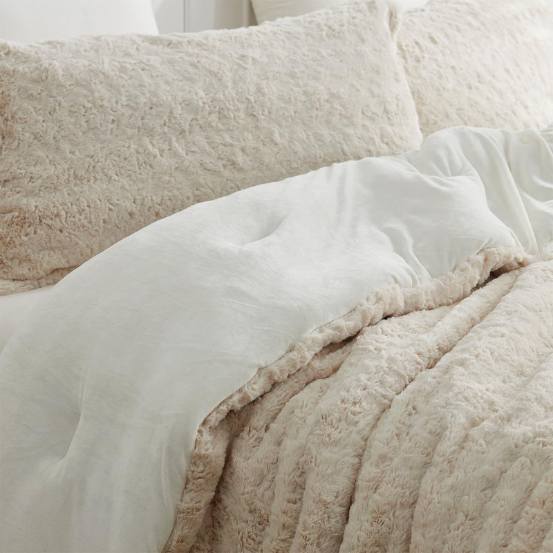 Coma Inducer Rare White Bison Oversized Comforter Set, King Comforter + 2 King Shams