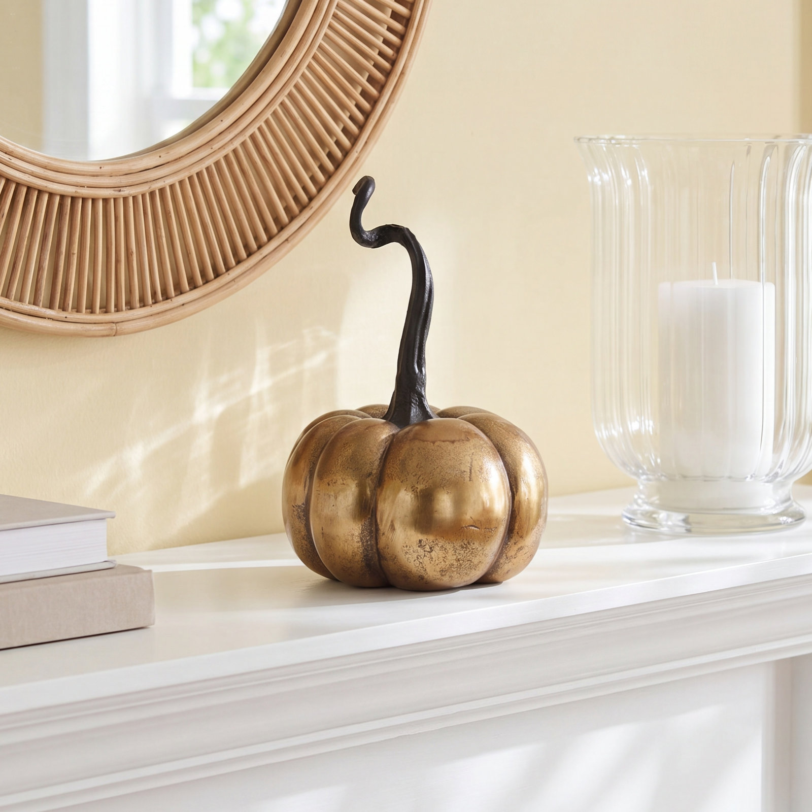 Halloween Decorative Accent, 8" H x 5.25" W x 5.25" D