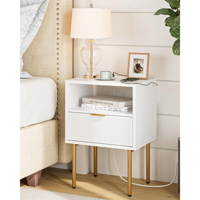 Nightstand With Charging Station,Mid-Century Modern Bedsi...