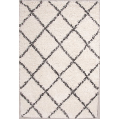 Cedarburg Geometric Shag Area Rug