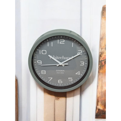 Geko Wall Clock