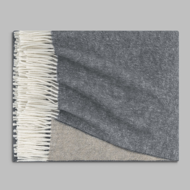 Ferilli Throw