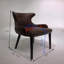 Fauteuil demi-tonneau capitonné à dossier capitonné