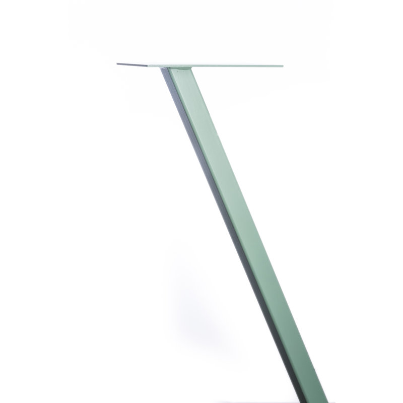 Poteau enterré standard 3,5 "x H 57,5", Angle-satin vert clair