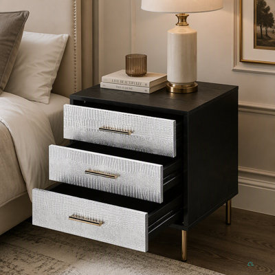 3-Drawer Nightstand With Metal Leg