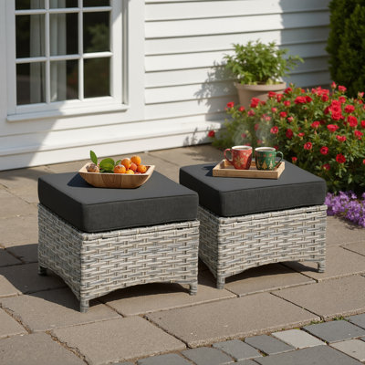 Wicker Outdoor Patio Ottomans (set Of 2)