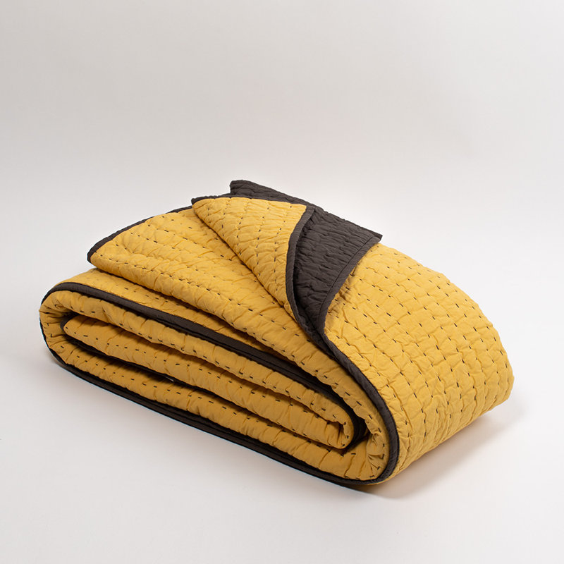 Twain Quilt, Twin Quilt, Brick/Charcoal