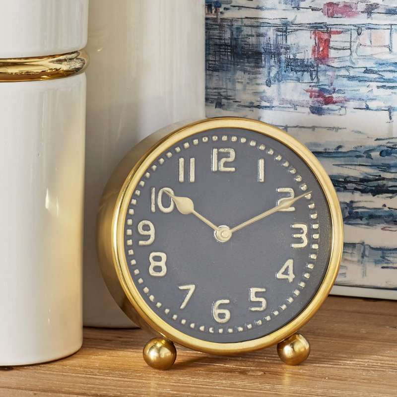 Horloge de table moderne et contemporaine, H 6 po x l 7 po