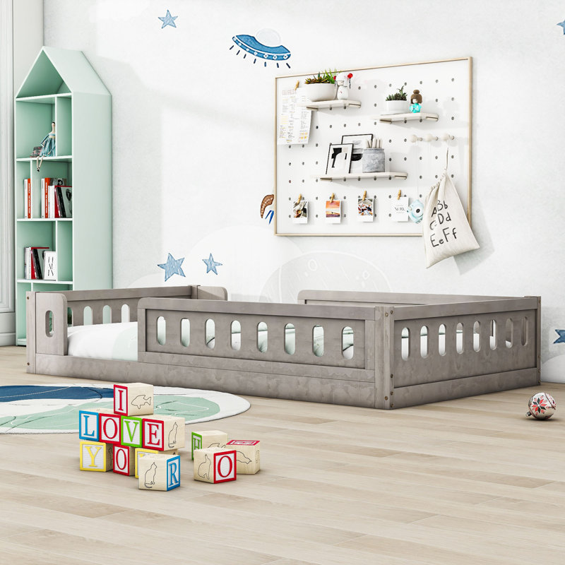 Lit plateforme simple en bois avec garde-corps, Naturel