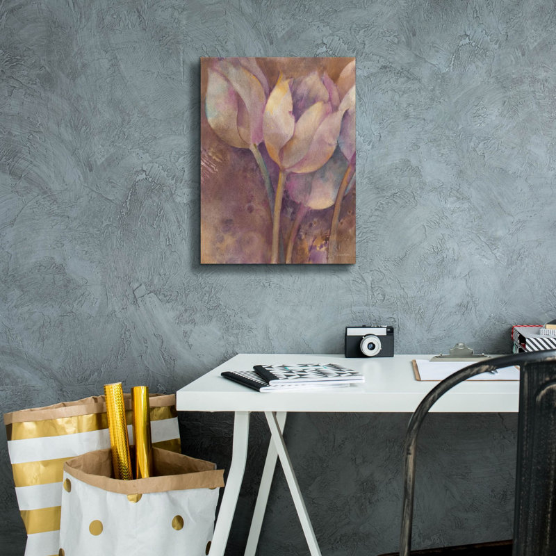 «Moonlit Tulips 1» par Albena Hristova, art mural sur toile