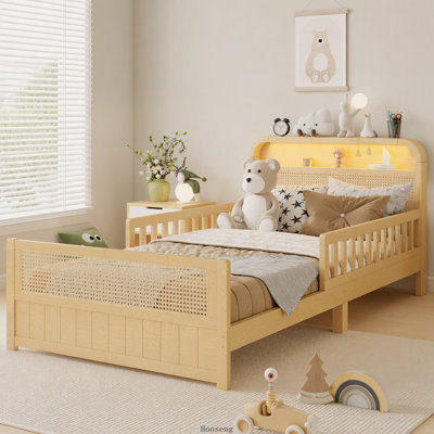 Structure de lit simple en rotin avec lumières DEL et tête de lit avec rangement, lit plateforme simple avec barrières de sécurité pour enfants, (date d’arrivée prévue 2026/5/25)