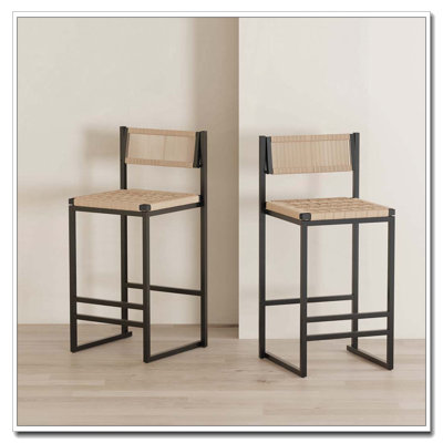 Tabourets de bar tissés avec dossier en corde de papier
