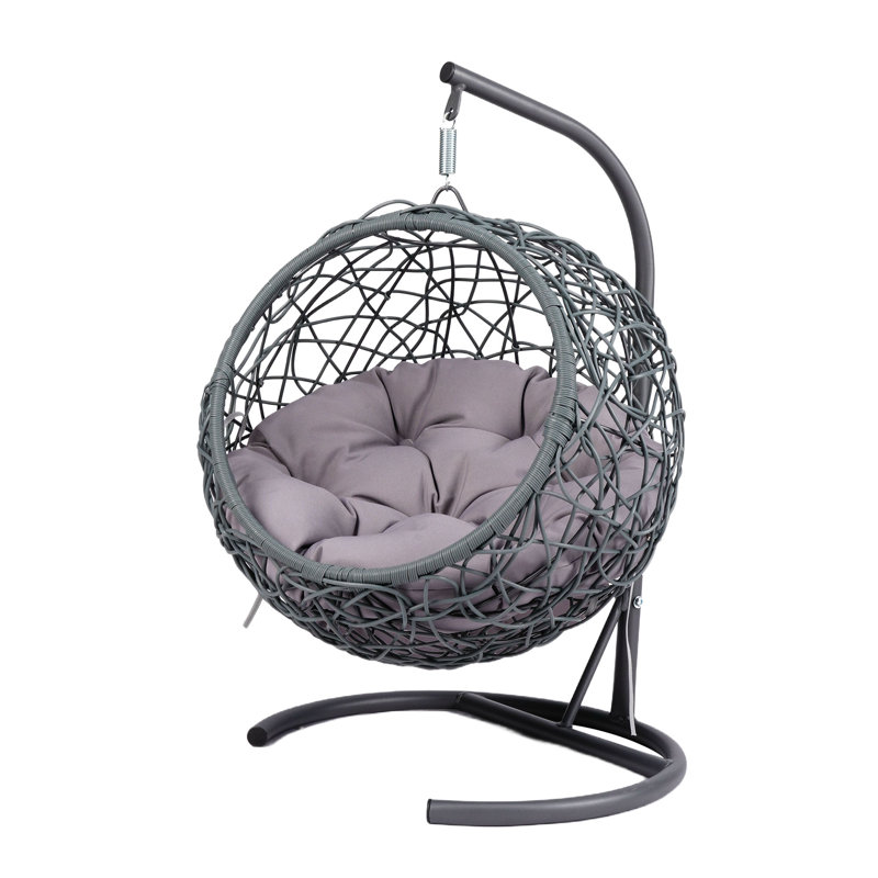Lit pour chat suspendu en rotin avec support et coussin Zeta, Gris