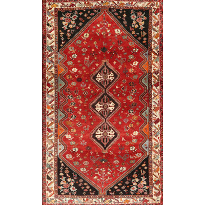Tapis traditionnel rouge / beige / noir