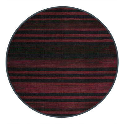 Tapis noir à rayures horizontales lavable à la machine