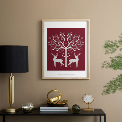 «Christmas Des Deer and Heart Tree», reproduction encadrée grise sur bois rouge