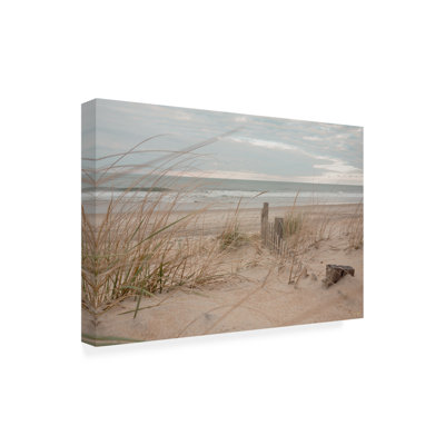 «Trudie The Secret Morning Beach On Canvas» par Life BeautifuLEE, reproduction
