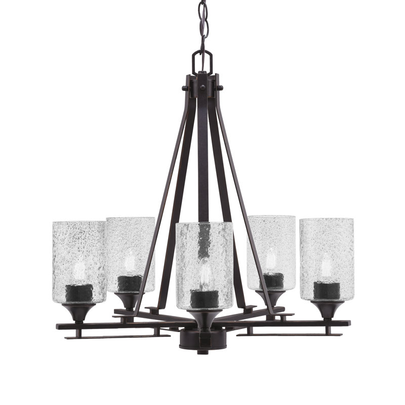 Lustre 5 lumières Uptowne illustré en finition granit foncé avec verre fumé de 4 po