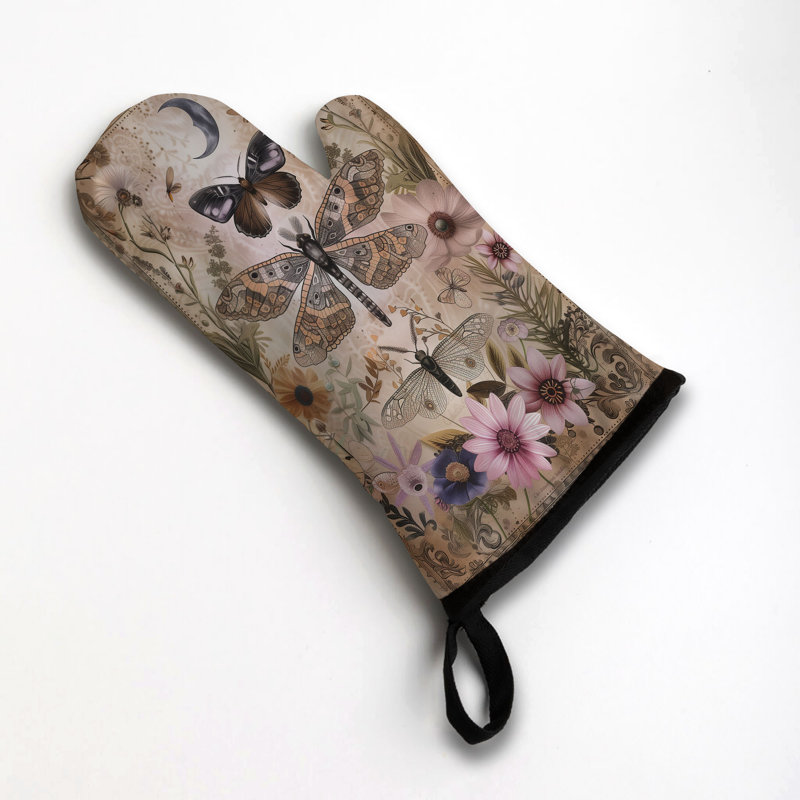 Arcane Script Oven Mitt