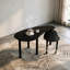 Table basse gigogne moderne avec plateau en placage de chêne