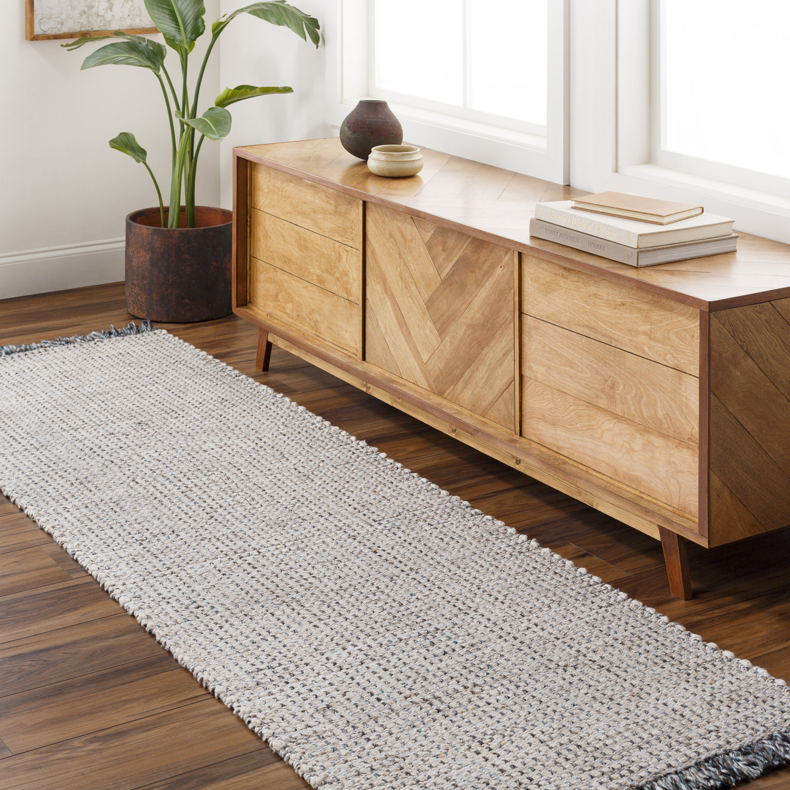 Viewcrest Hand-Woven Geometric Rug, Runner 2'6" x 8'