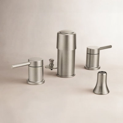 Align Vertical Spray Bidet Faucet