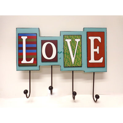 Crochet mural Love