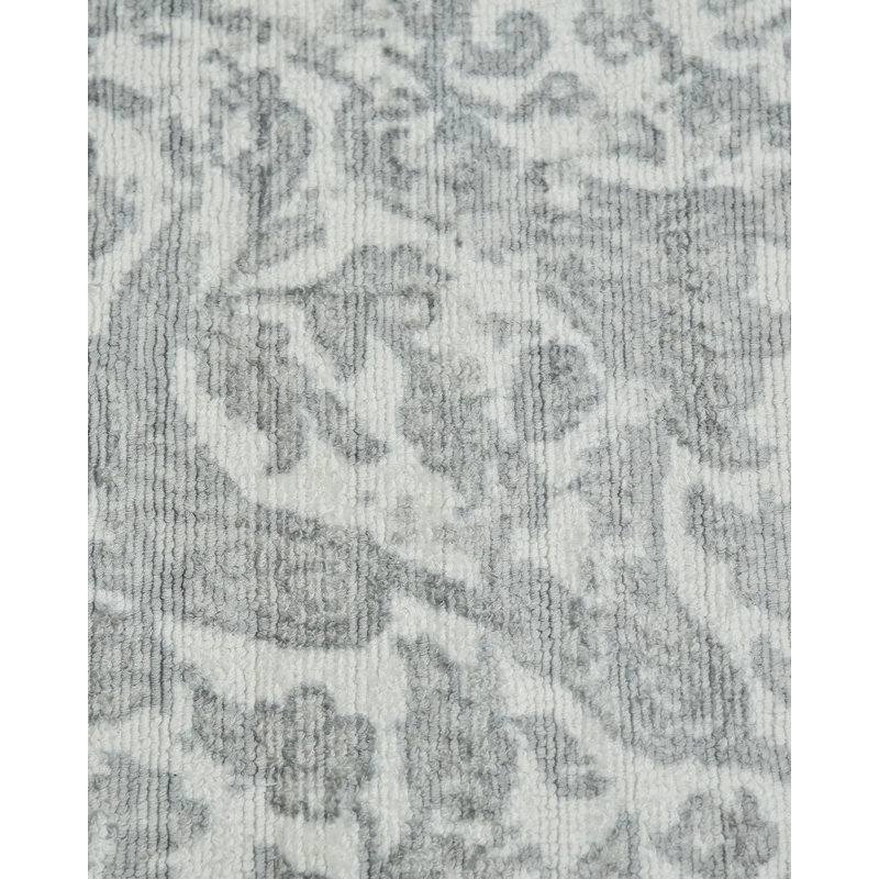 Samantha Oriental Area Rug in Pewter, Rectangle 5' x 8'