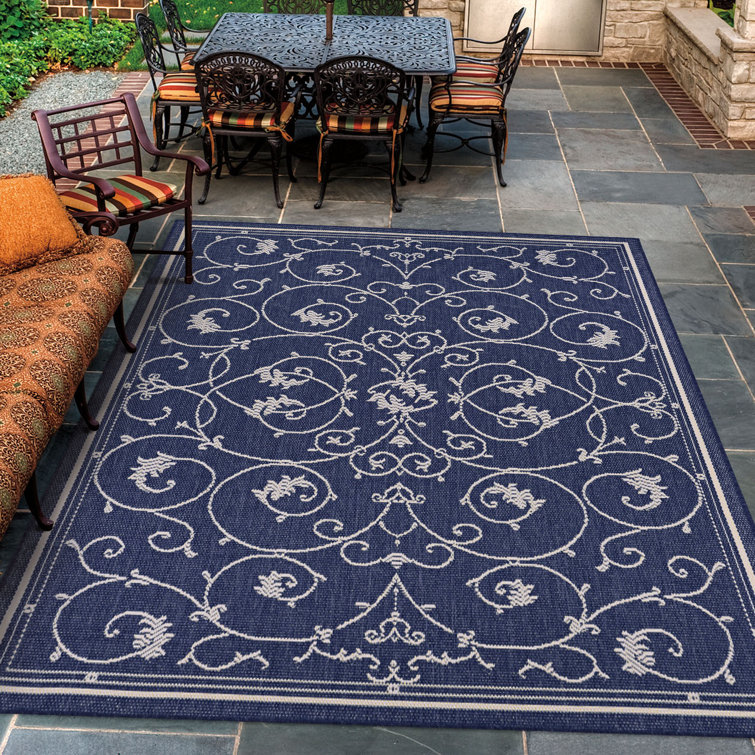 Charlton Home® Ariadne Floral Ivory Indigo Indoor Outdoor Area Rug ...