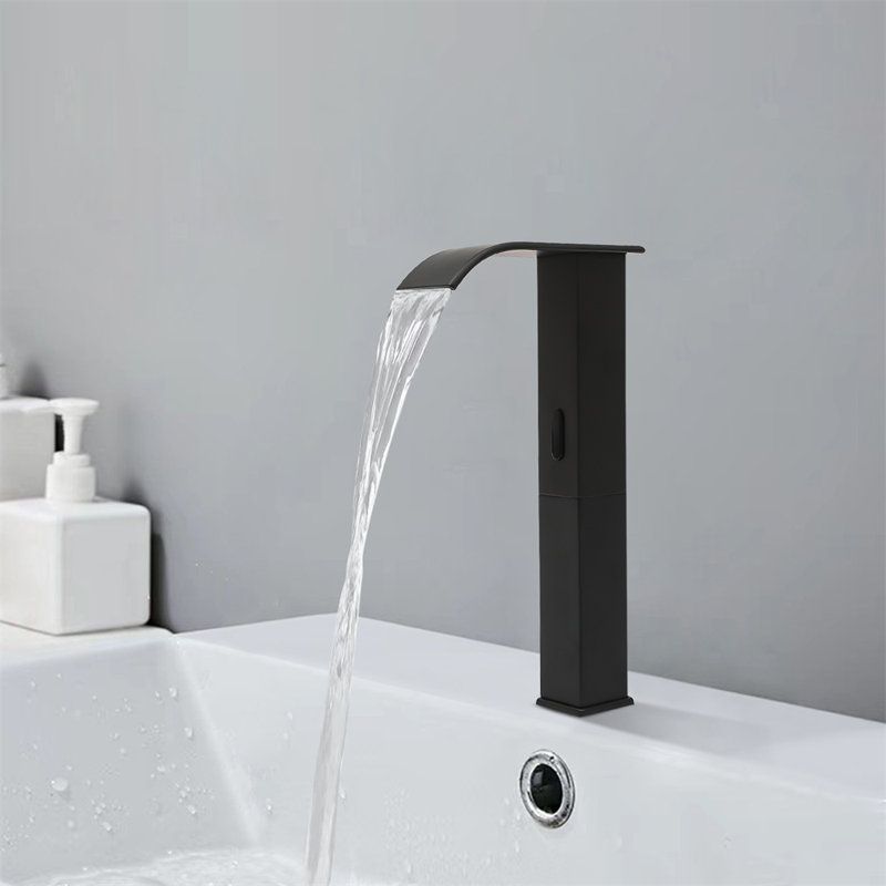 Single-Hole Bathroom Faucet