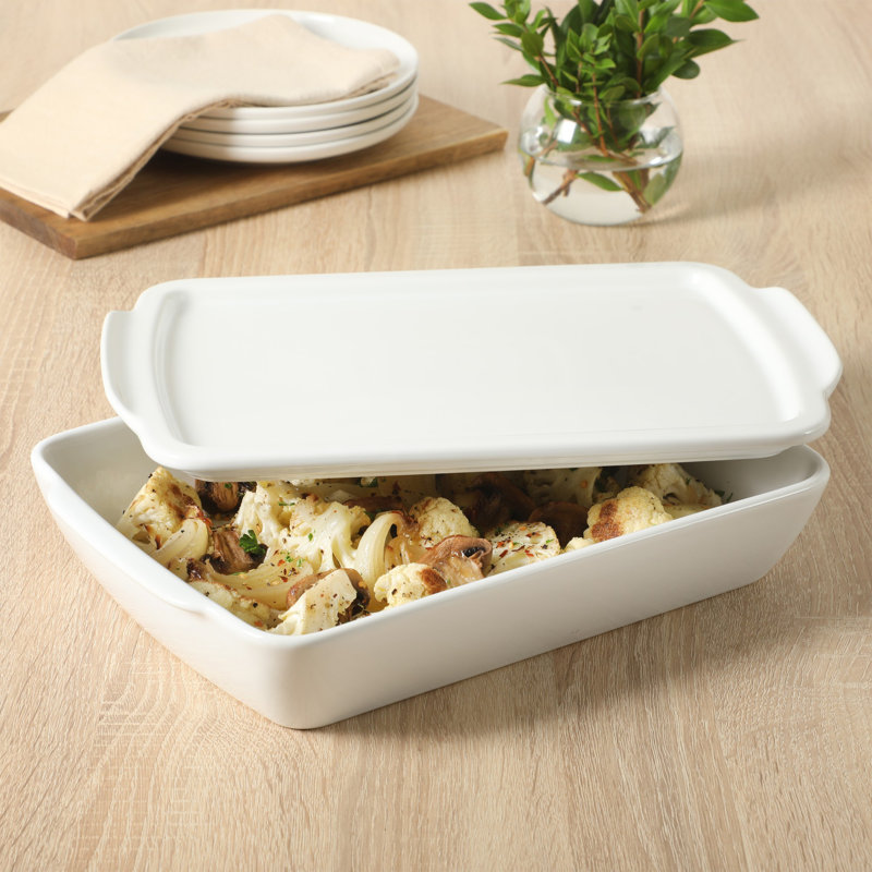 Plat de cuisson en grès blanc de 2,5 pintes avec poignées Gibson Home, 2,6 pte