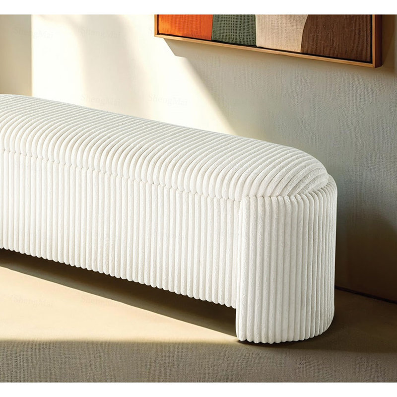 Banquette de style contemporain avec compartiment de rangement intégré, fini blanc, salon principal