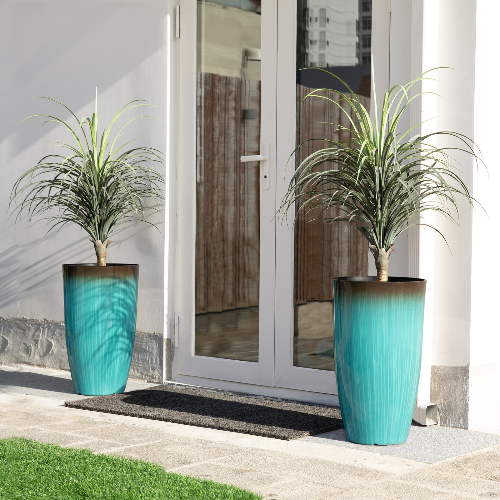 Pot Planter, Gradient Turquoise, 23.5"H X 13.75" W X 13.75"D