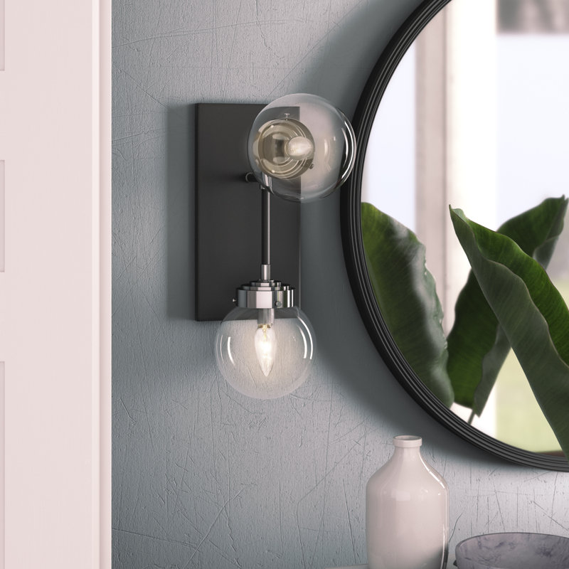 Sajah Armed Sconce, Aged Brass