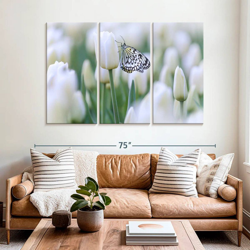 Papillon blanc perle, H 42 po x l 65 po