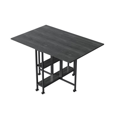 Folding table