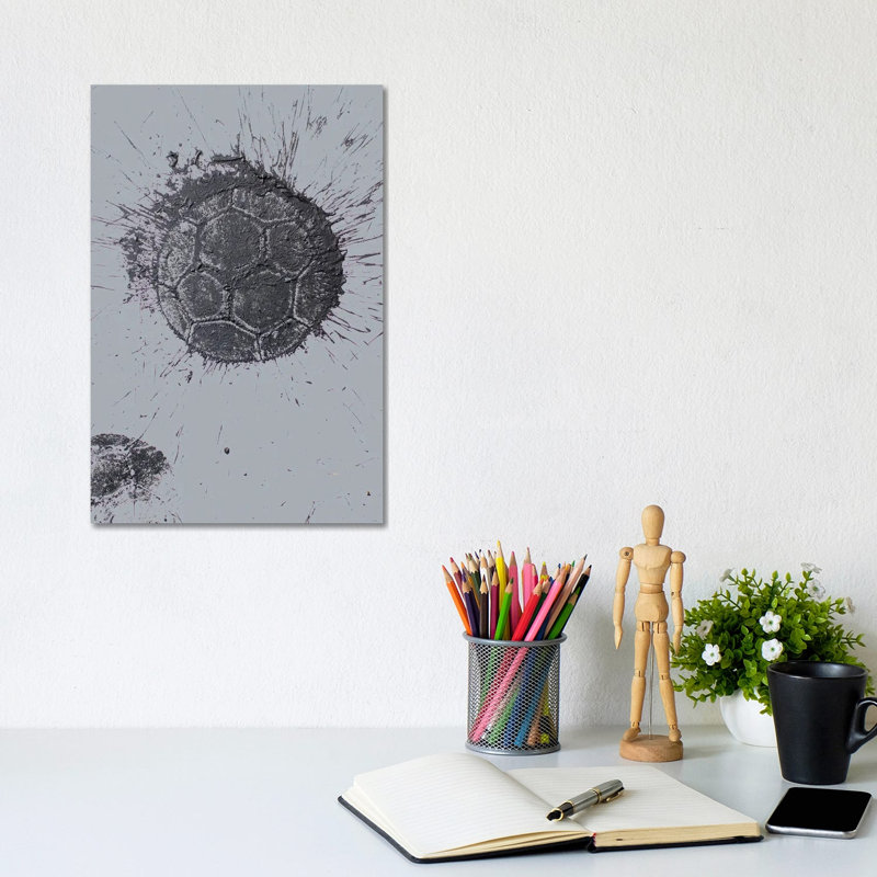 Futbol 1 Piece Wall Art on Canvas, 30.48 cm H x 20.32 cm W x 1.905 cm D, Does Not Apply