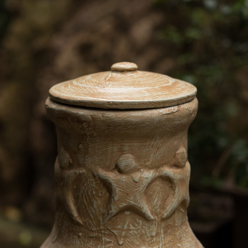 Foyer d'extérieur beige en argile Chiminea
