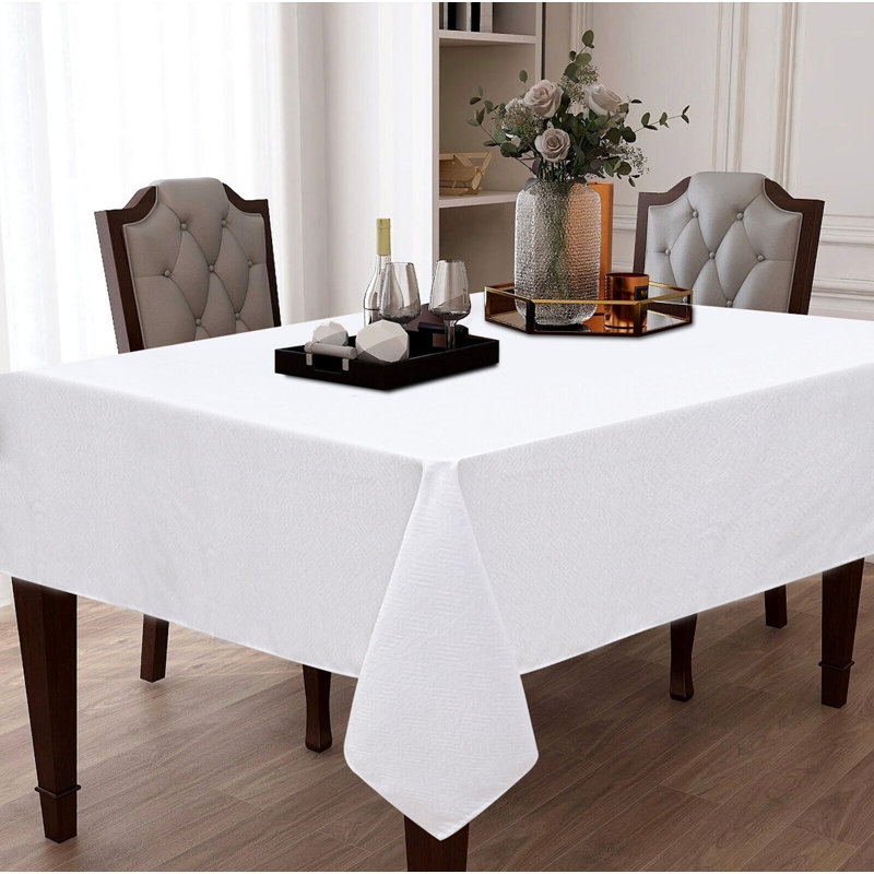 Nappe Kate Aurora Boston, L 104 po x l 54 po, Blanc