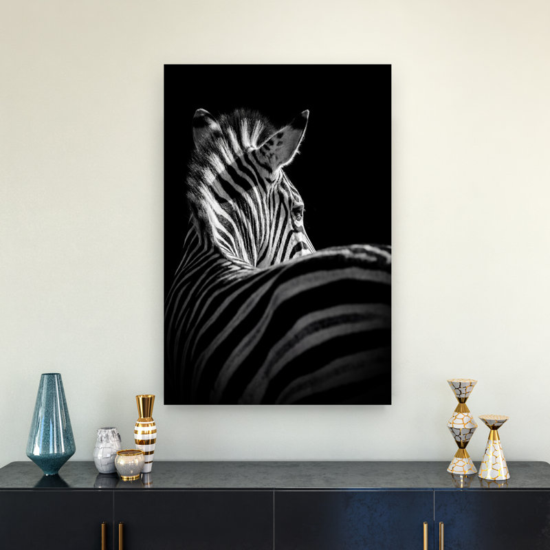 Striking Zebra Contemporary, art mural zèbre, 36" H x 24" W