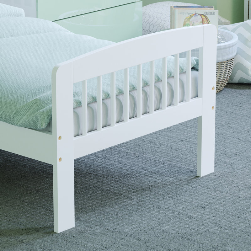 Colmars Toddler (2'6) Solid Wood Bed