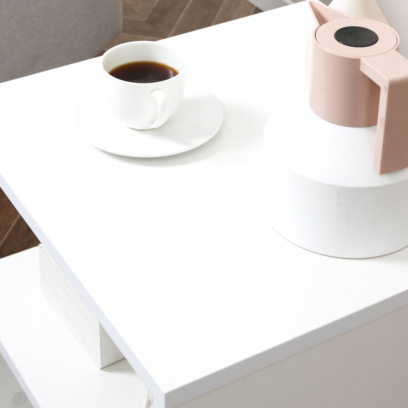 Table de bout de 20 po avec rangement, table d'appoint moderne en forme de S blanche, table d'appoint élégante et pratique