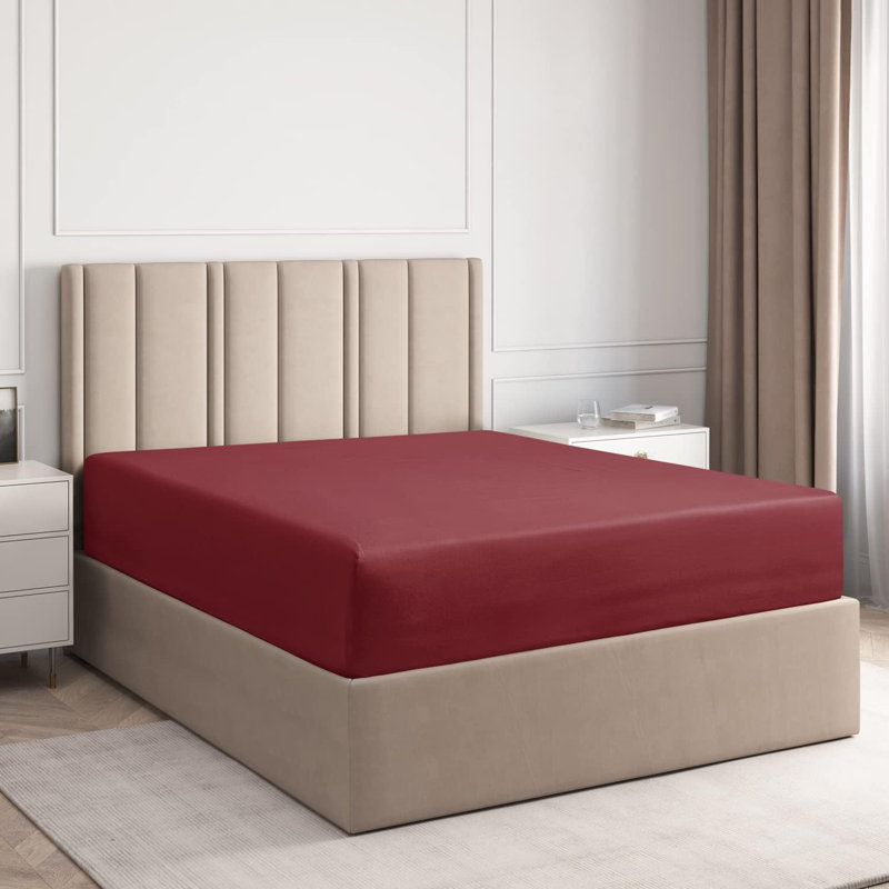 100% Cotton Fitted Sheet Only, 400 Thread Count Hotel Luxury Bedding, Soft & Breathable, Deep Pocket 8–16 Inch Mattress Fit