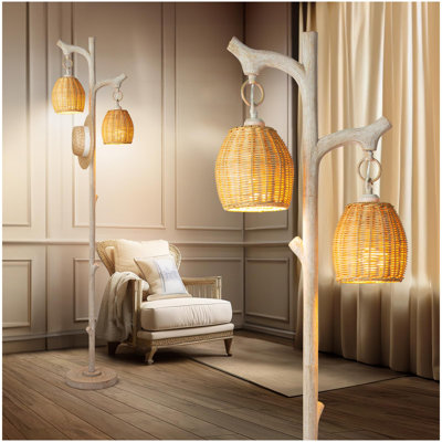 68 po High Farmhouse Rustic Country Cottage Lampadaire tronc d'arbre en faux bois colonne en osier blanc délavé tambour abat-jour pour salon chambre lecture