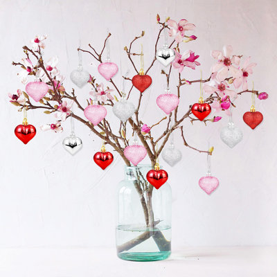 24 Pack Valentines's Day 4cm Heart Shaped Pendants