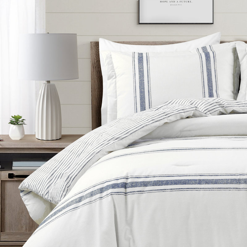 Gilroy Cotton Striped Comforter, Full/Queen Comforter + 2 Pillow Shams, Navy