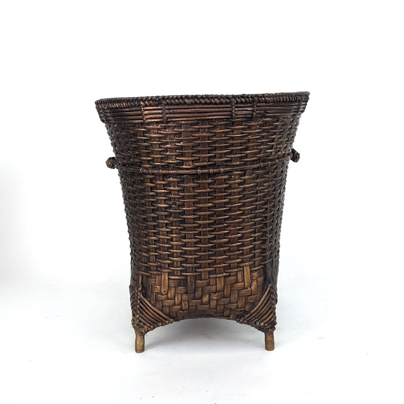 Panier en bronze tissé